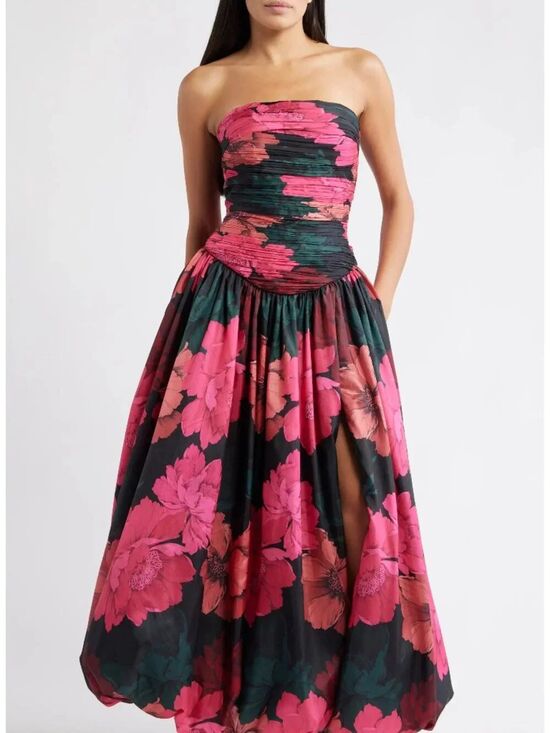Hutch Dresses & Skirts - Georgina Pleated Strapless Gown - Size 8